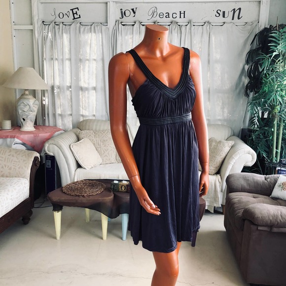 BCBGMaxAzria Dresses & Skirts - BCBGMAXAZRIA Mini Dress SIZE 4